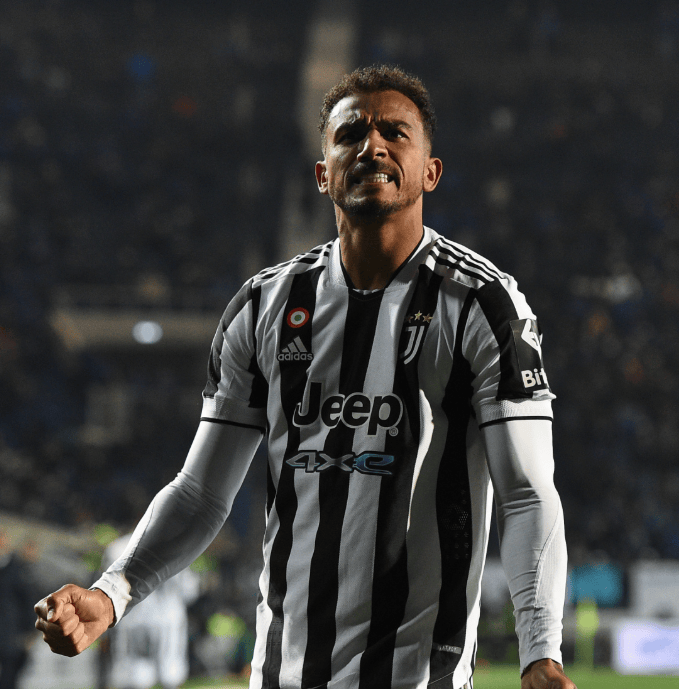 九游体育登录入口转折点！尤文图斯临场应变，国王杯今晨攻防权衡，压力陡增，临场指挥获称赞的简单介绍