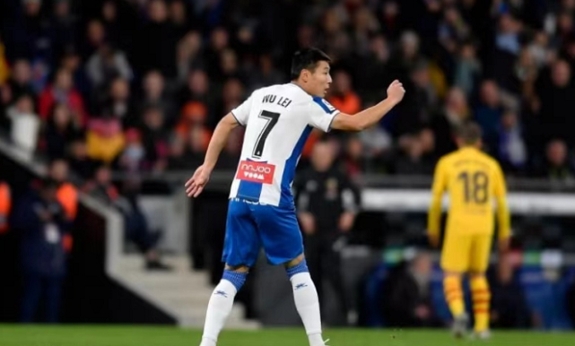 今晨密尔沃基雄鹿调整名单以备西甲；外线爆发环节打磨；质疑声仍在；身体对抗强度拉满的简单介绍